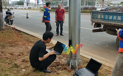 智能交通信號燈廠家直銷